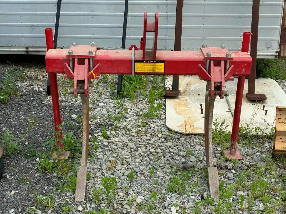 Photo de la Galerie 1 pour Tufline 2 shank Tillage