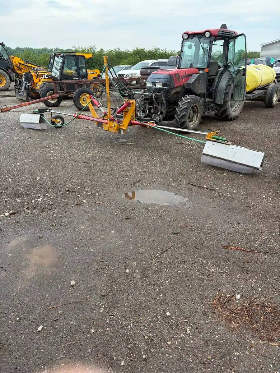 Gallery image 1 for Agro Trend -- Spray Boom