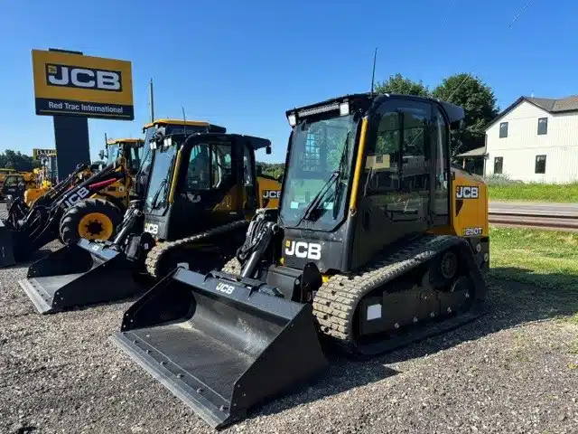 Gallery image 2 for 2026 JCB 250T Skid Steer