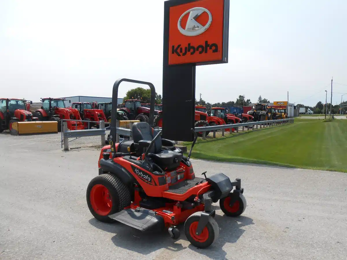 Gallery image 1 for 2021 Kubota ZD1211-3-60 Mower - Zero Turn