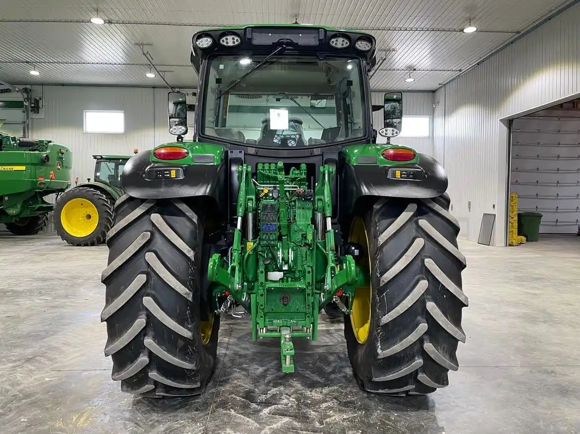 Gallery image 2 for Used 2022 John Deere 6250R Tractor