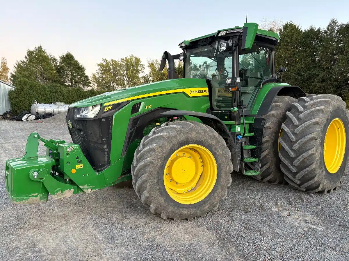Used 2021 John Deere 8R370 Tractor