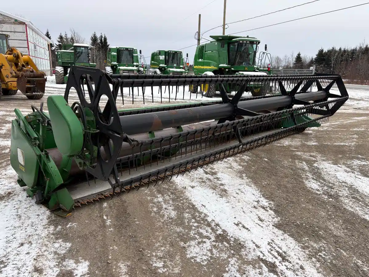 Used 1998 John Deere 922F Header - Flex