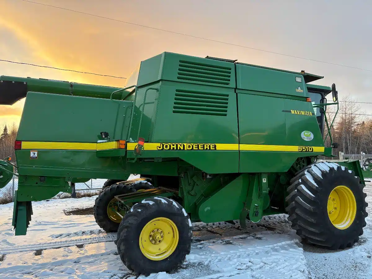Used 1998 John Deere 9510 Combine