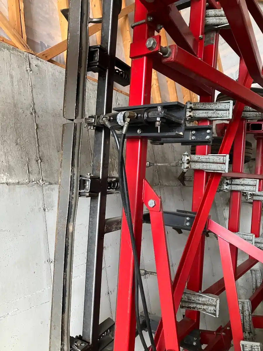 Gallery image 2 for Wil-Rich 37.5 Cultivator