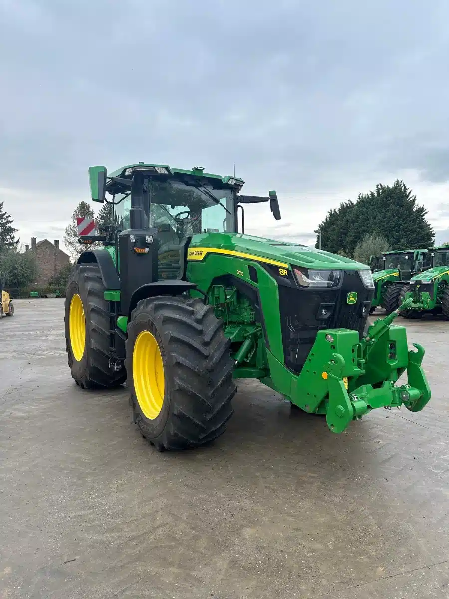 2024 John Deere 8R 370 Tractor
