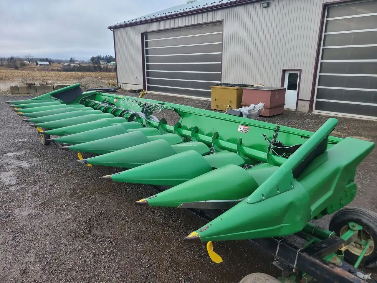 Gallery image 1 for Used John Deere 1243 Header - Row Crop