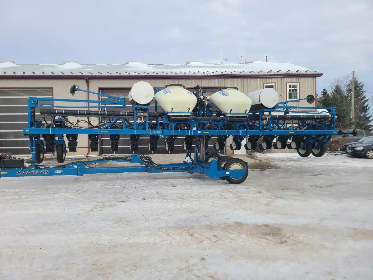Gallery image 1 for Used 2014 Kinze 3600 Planter