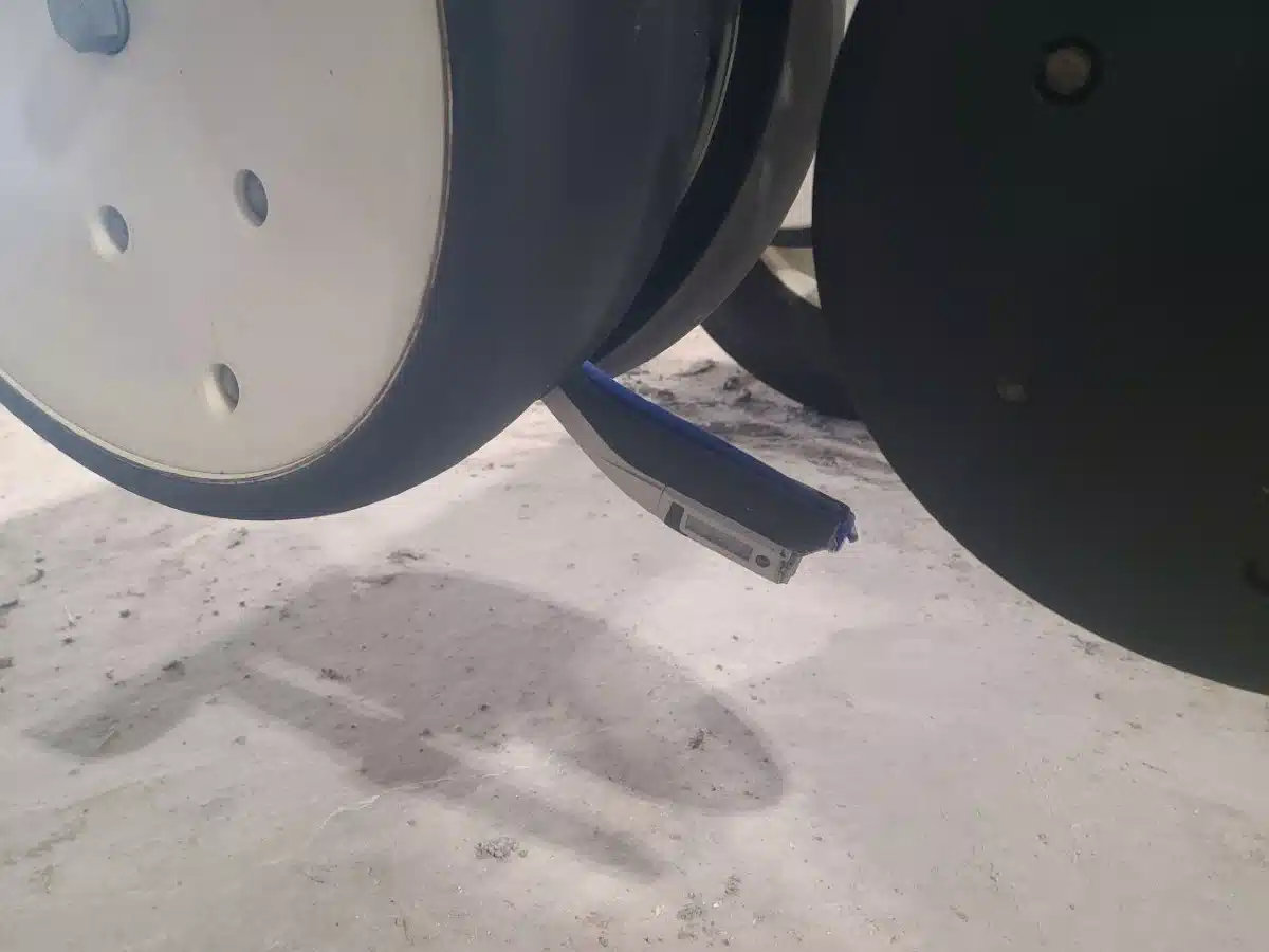 Gallery image 2 for Used 2014 Kinze 3600 Planter