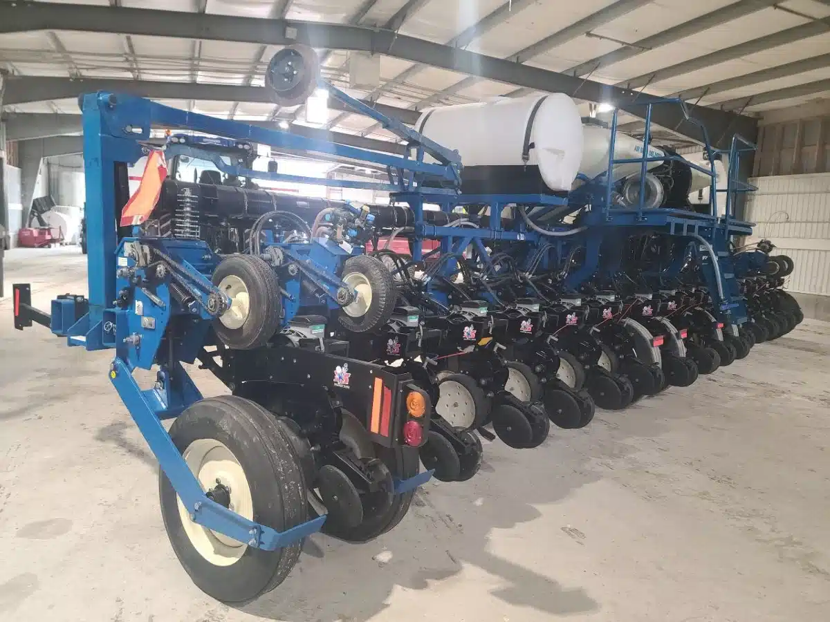 Gallery image 1 for Used 2014 Kinze 3600 Planter