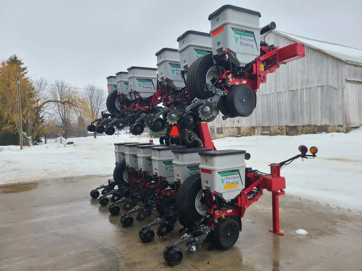 Gallery image 2 for 2020 White Planters 9772 Planter