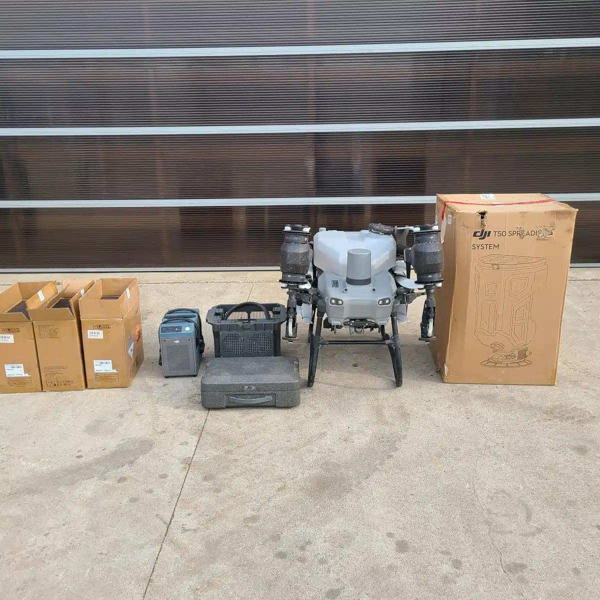 Gallery image 1 for 2025 DJI AGRAS T50 Drone