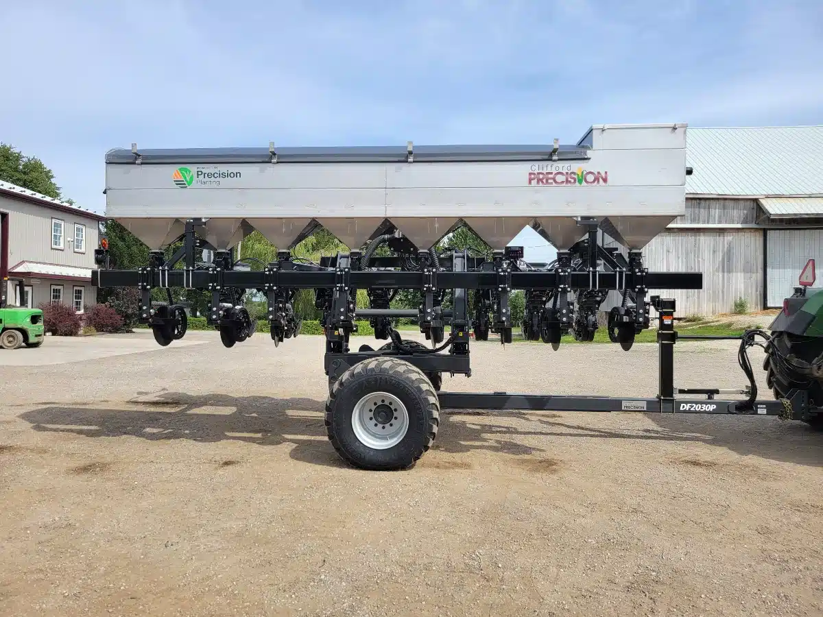 Gallery image 2 for Clifford Precision DF2030P Planter