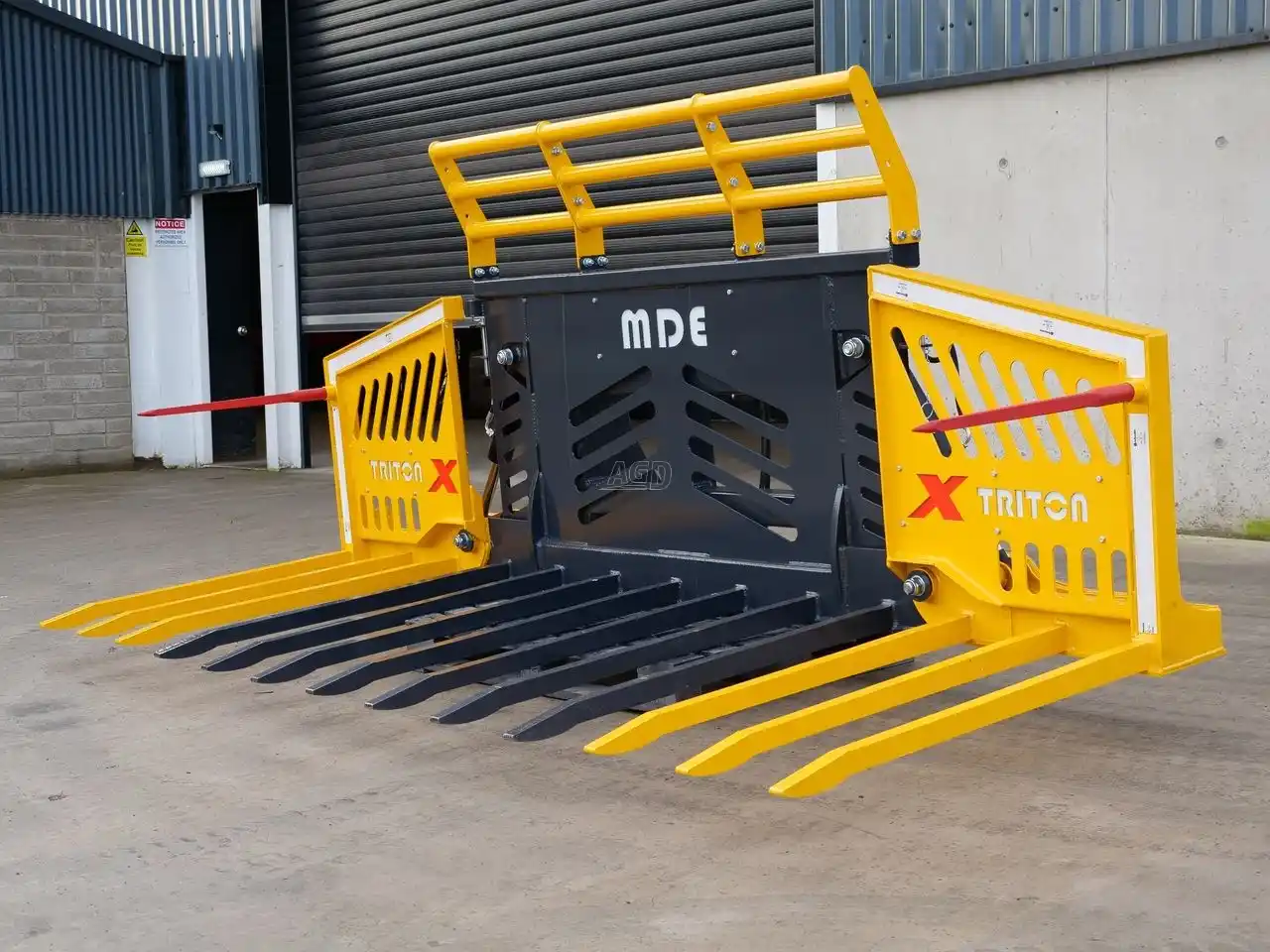 Gallery image 2 for New 2025 MDE Machinery TRITON 12FT Fork