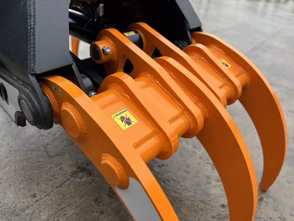 Gallery image 2 for 2026 MDE Machinery SX1650 Excavator Grapple