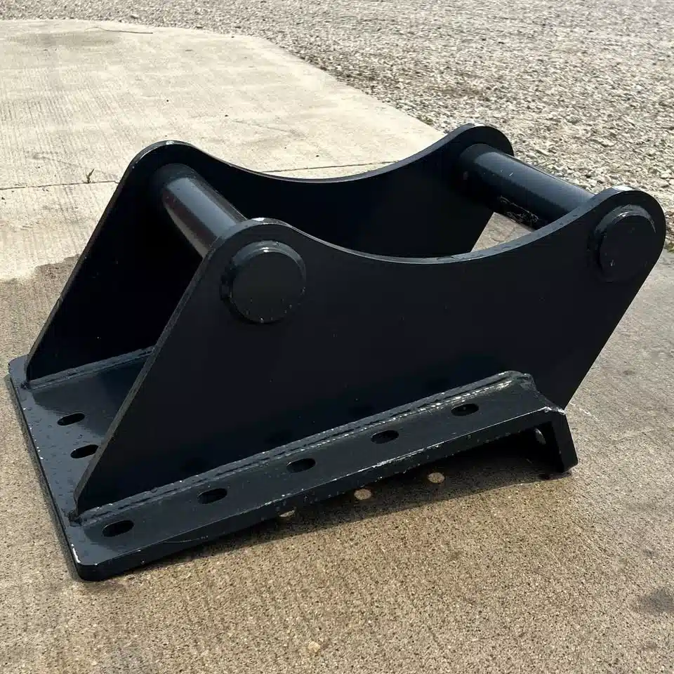 Gallery image 1 for MDE Machinery 80 mm Heavy-Duty Wedge-Style Quick Attach Headstock / Bolt-On Head Plate Excavator Attachment