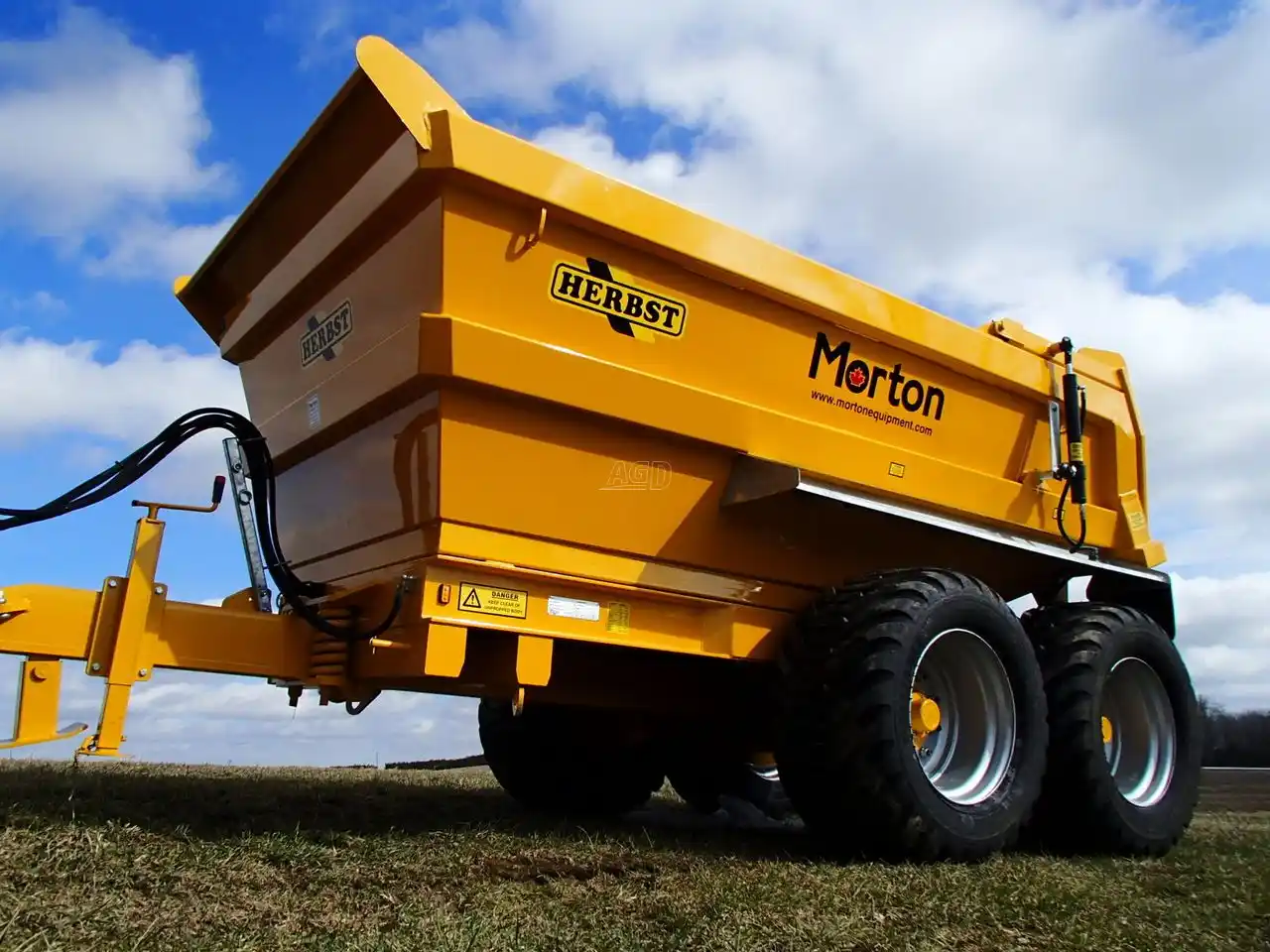 Gallery image 1 for New 2024 Herbst 15 TON Trailer - Dump