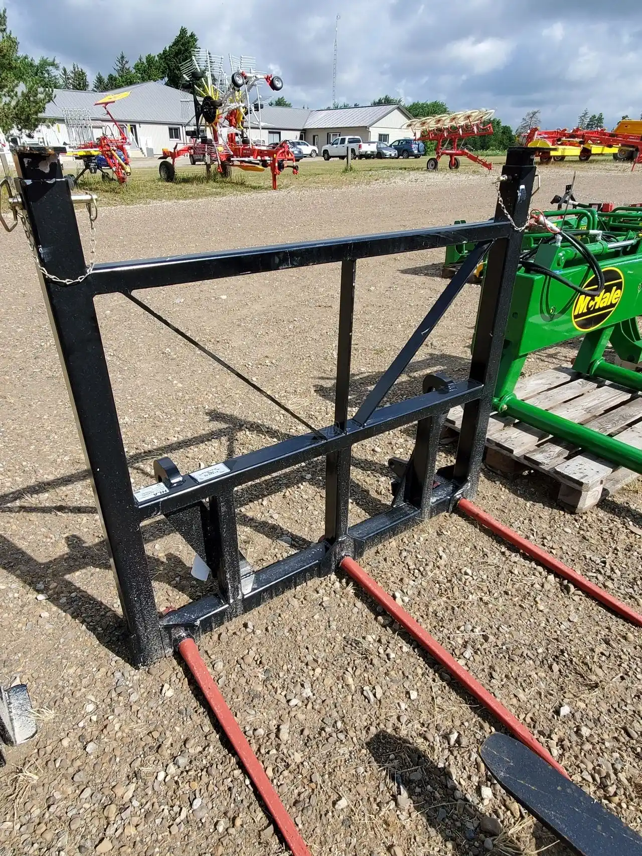 Gallery image 2 for New HLA Attachments TE55039 Bale Spear