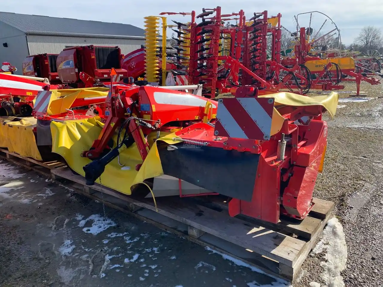 Gallery image 2 for Used 2017 Pottinger NOVACAT 351 ALPHA MOTION ED Disc Mower
