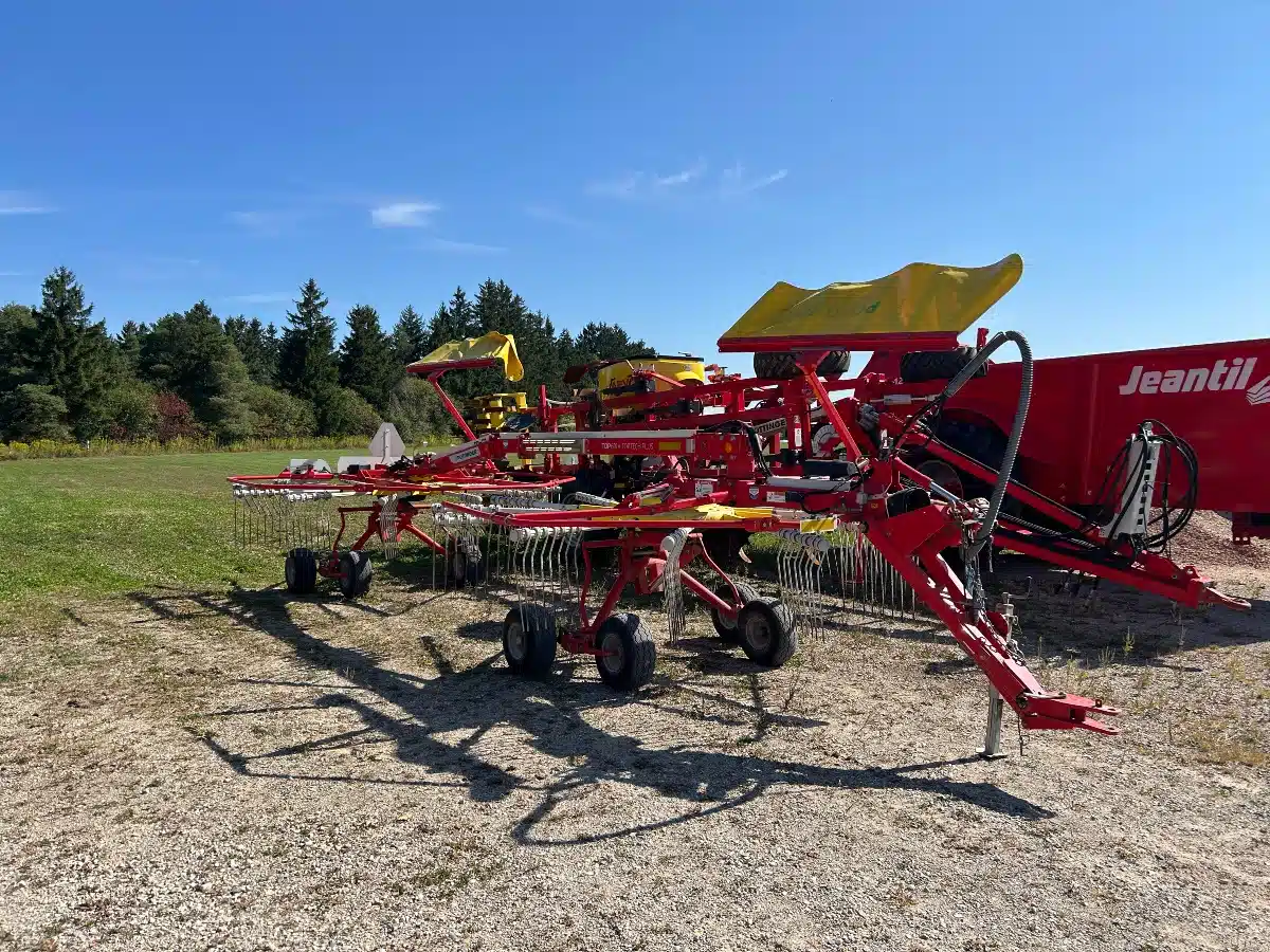 Gallery image 1 for Used Pottinger 691 A Rake