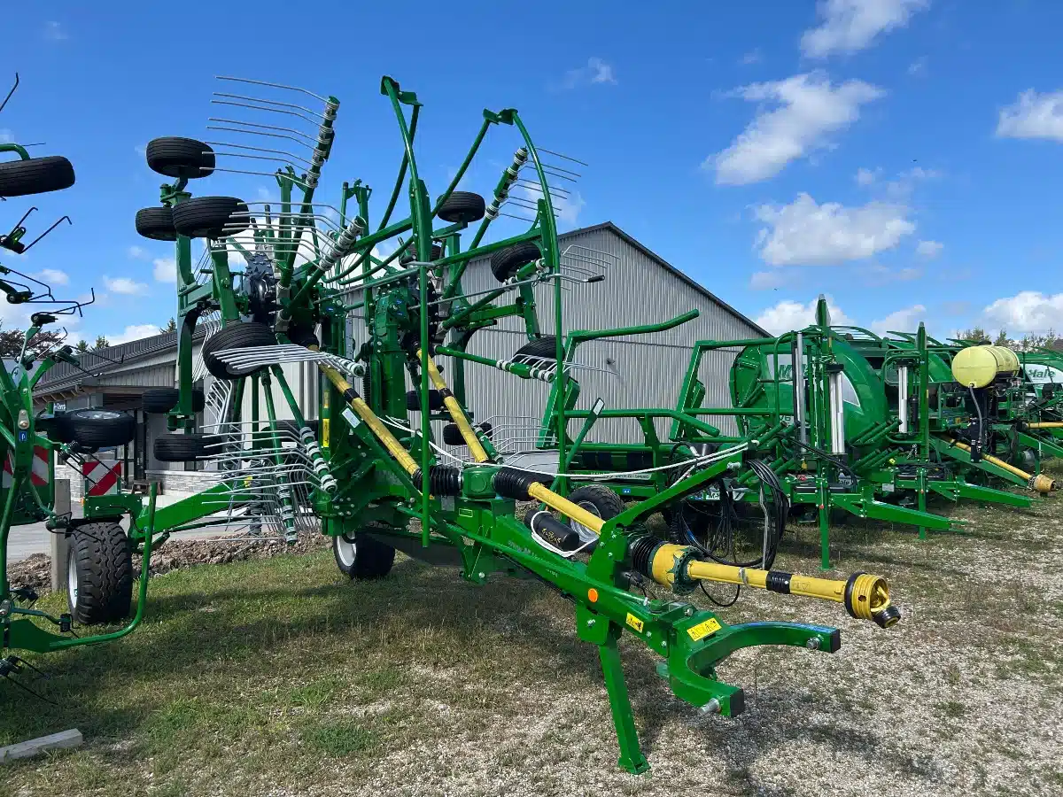 Gallery image 2 for New McHale M6-770 Tedder