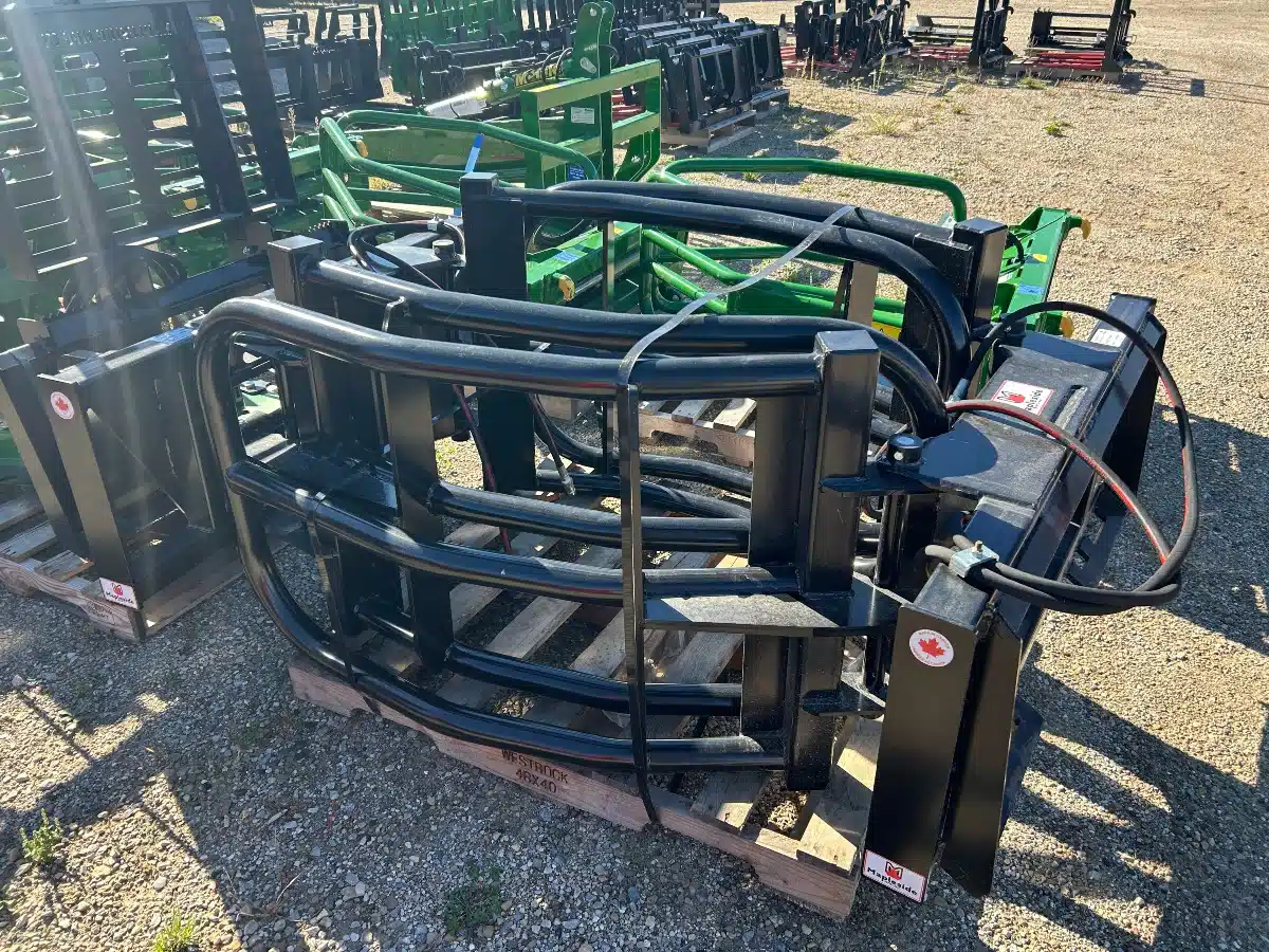 Used Mapleside MFG BSSQA Bale Squeeze
