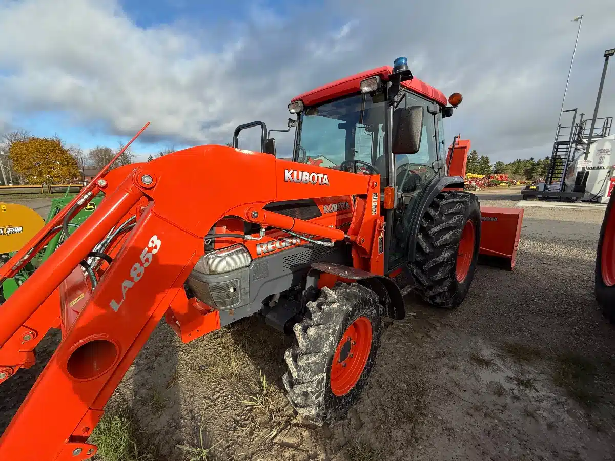 Gallery image 2 for Used Kubota L4630 Tractor