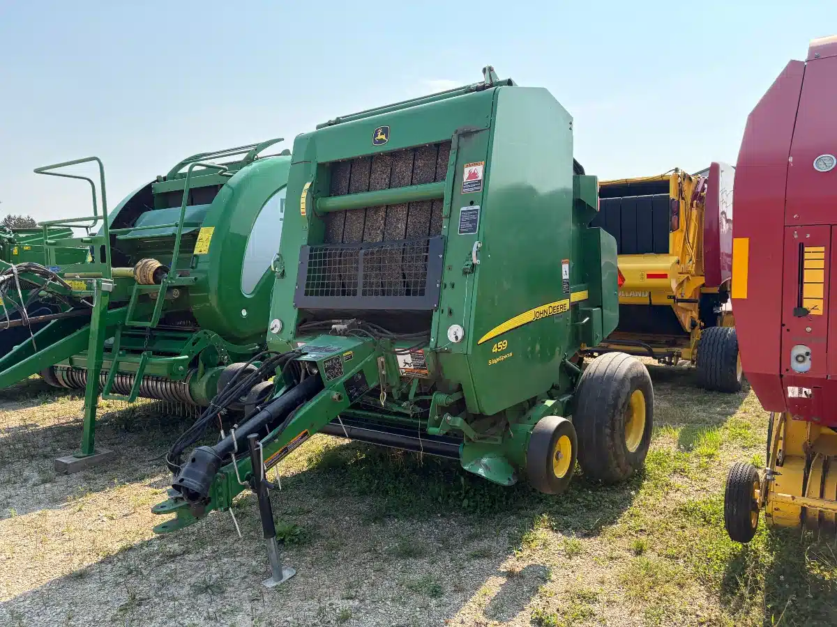 Gallery image 2 for John Deere 459 SILAGE SPECIAL Round Baler