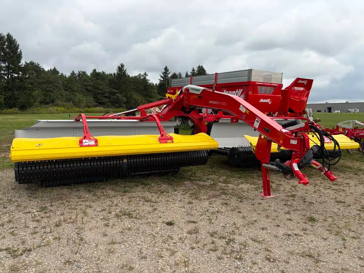 Photo de la Galerie 2 pour Pottinger MERGENTO VT 9220 Regroupeur d'andains