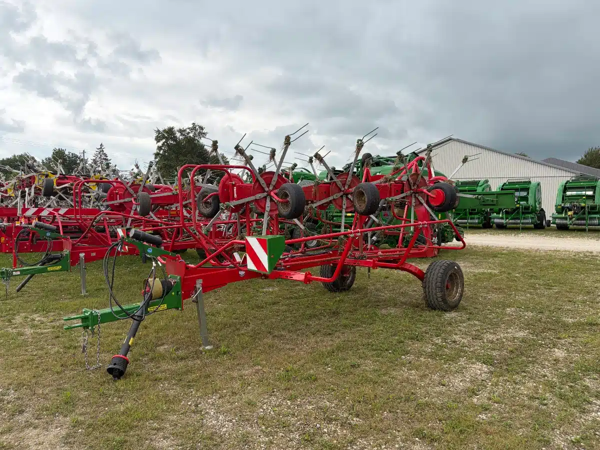 Photo de la Galerie 1 pour Enorossi G8V 980 PTH PROFI LINE Tedder