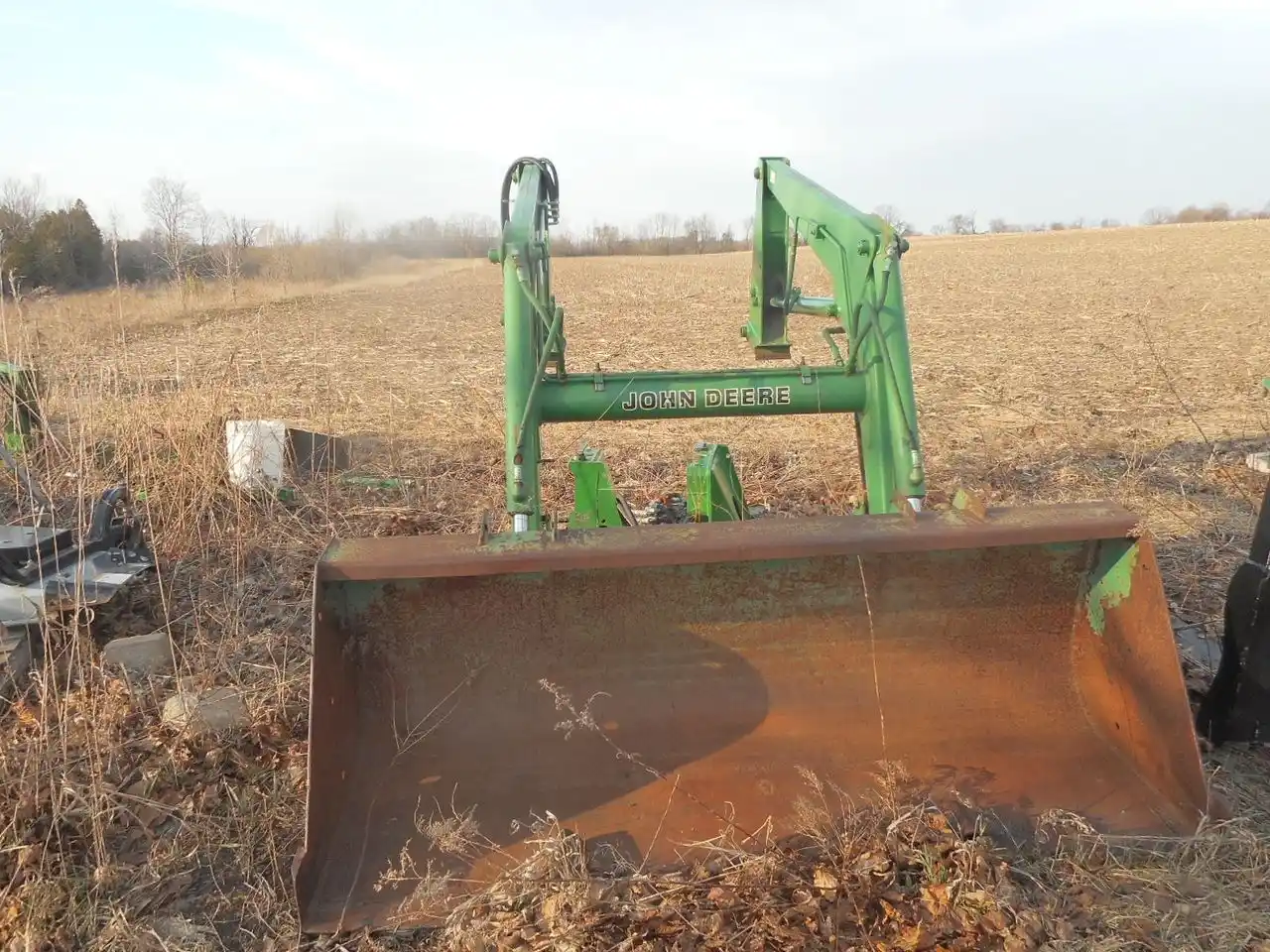 Gallery image 2 for Used 2014 John Deere 620 Front End Loader
