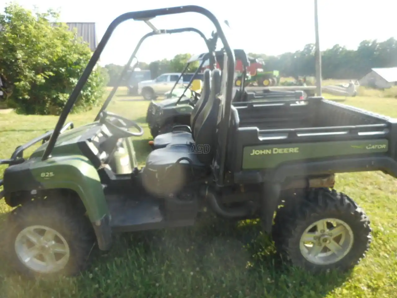 Gallery image 2 for Used 2017 John Deere 825I ATV