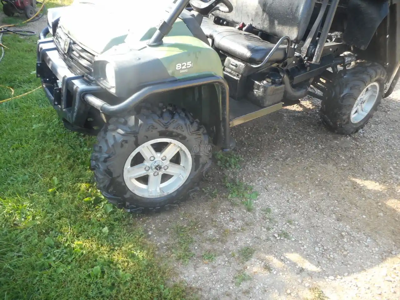 Gallery image 2 for Used 2018 John Deere XUV 825I Utility Vehicle