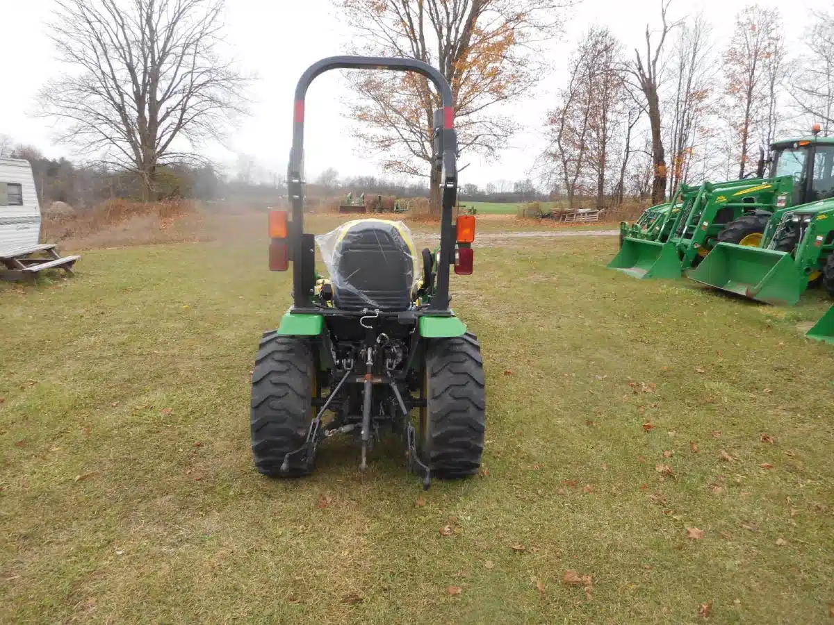 Gallery image 2 for Used 2016 John Deere 2025R Tractor