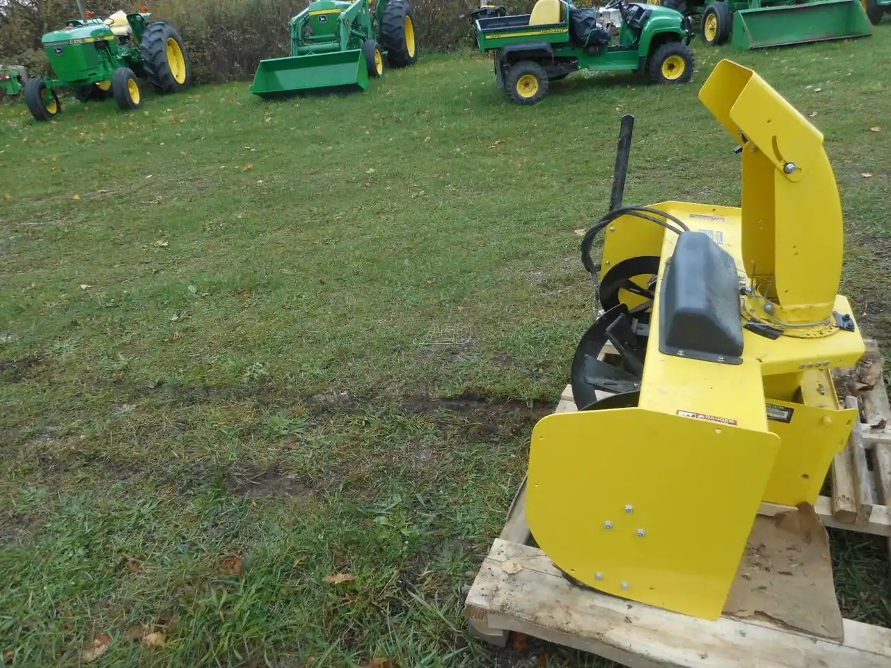 Gallery image 2 for Used 2018 John Deere 47/54 Snow Blower