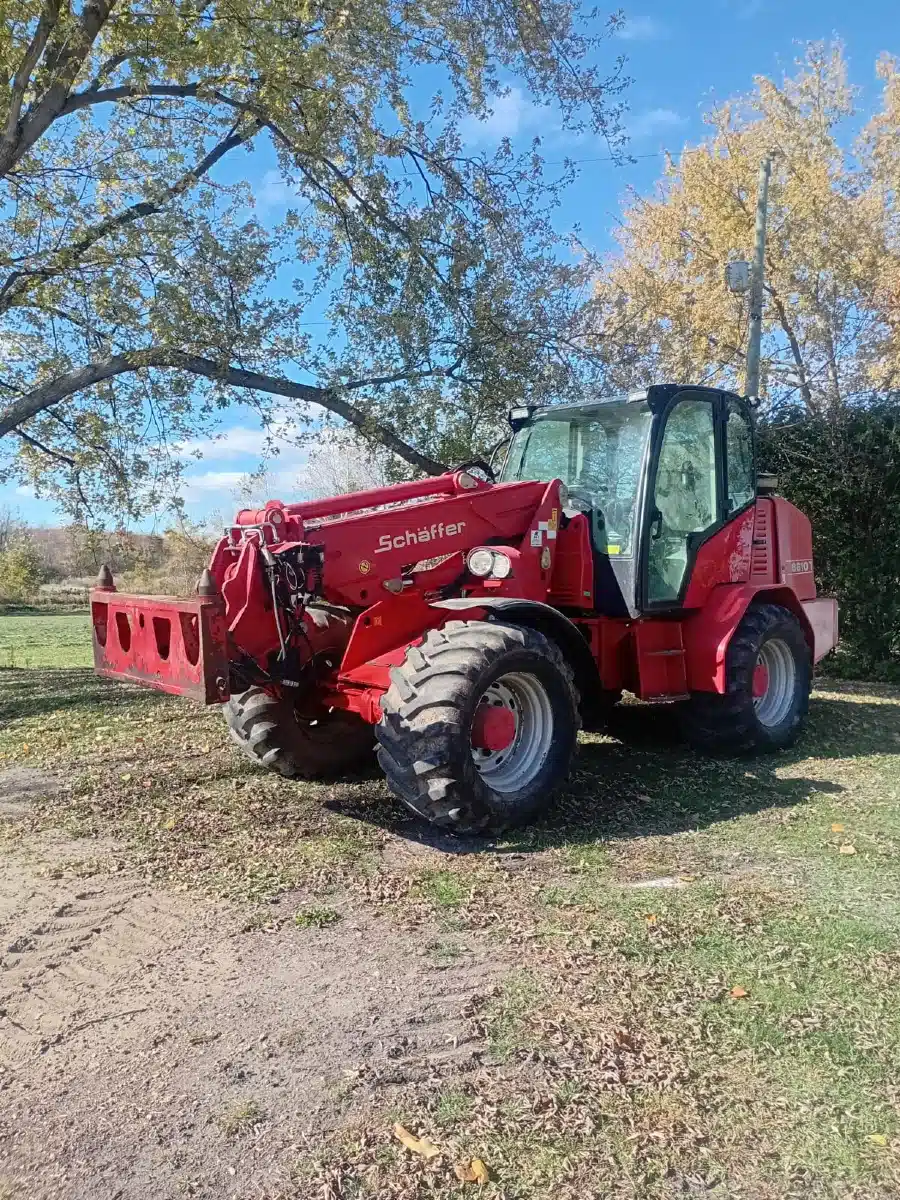 Used 2016 Schaffer 8610T Loader - Articulating