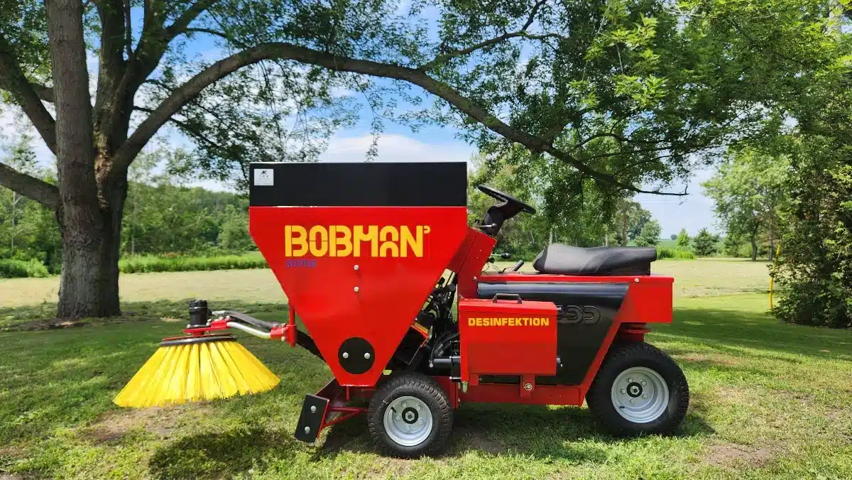 Gallery image 1 for New 2022 Bobman Super bedding machine Dairy Equipment