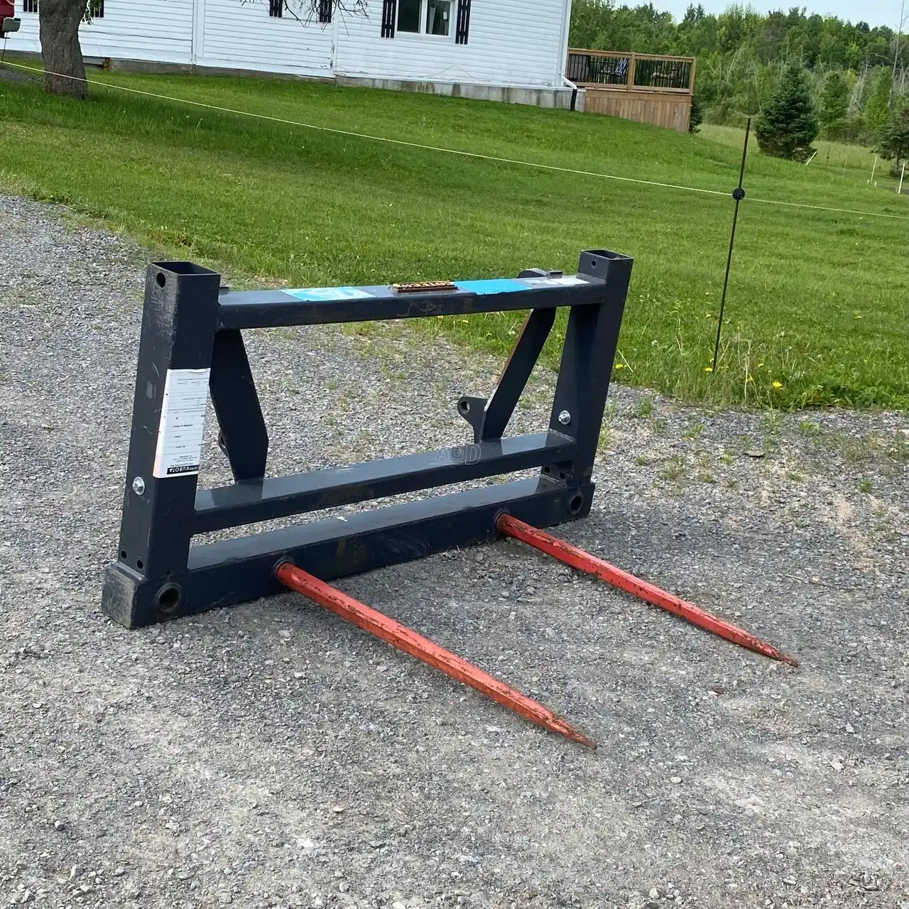 Gallery image 2 for New Cotech Double Prong Bale Spear