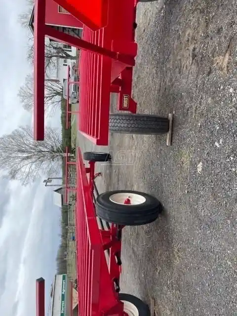 Gallery image 2 for New 2023 Creekbank Welding 25FT Bale Wagon