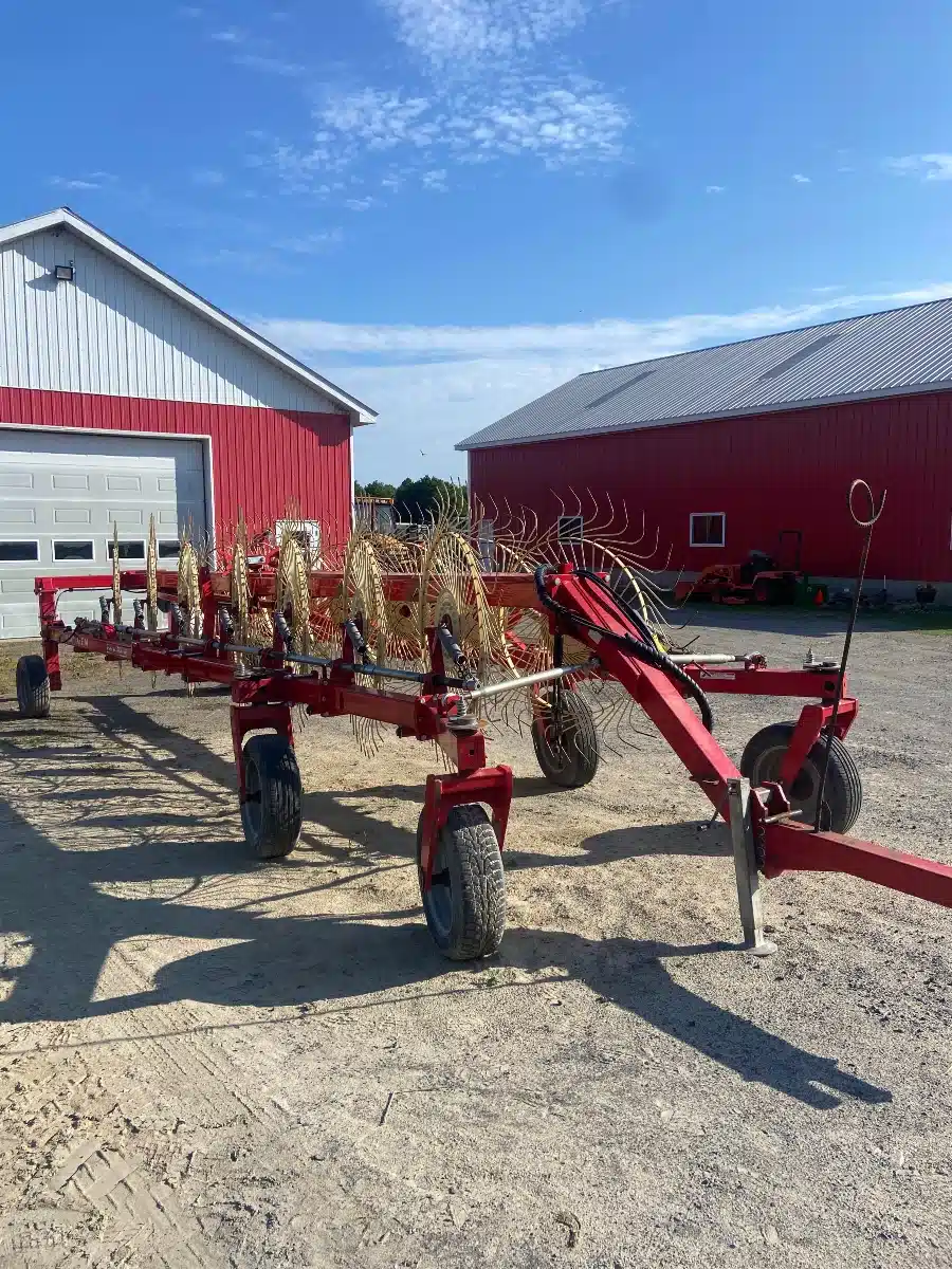 Gallery image 2 for Used 2022 Farm King Easy Rake 14 Rake