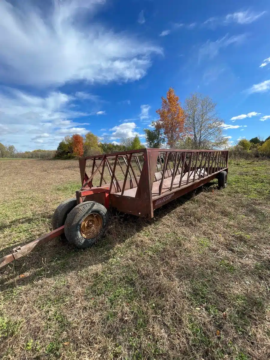 Used Unspecified Slant Bar Feeder Wagon Feed Wagon
