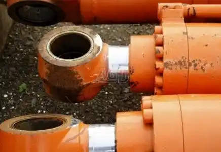 Gallery image 2 for Used Hitachi 330 Excavator Boom Cylinder Parts New-Used