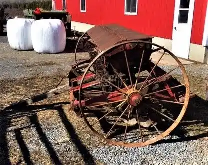 Gallery image 2 for Used Massey Harris 20-A - BARN FIND Seeder
