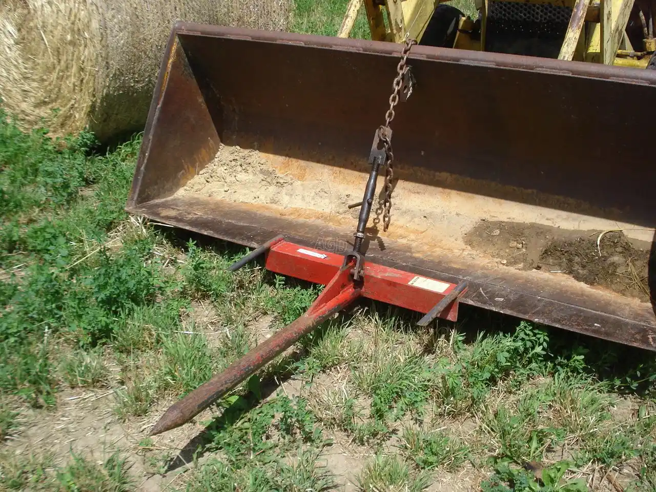 Gallery image 1 for Used Worksaver Round Bales Bale Spear