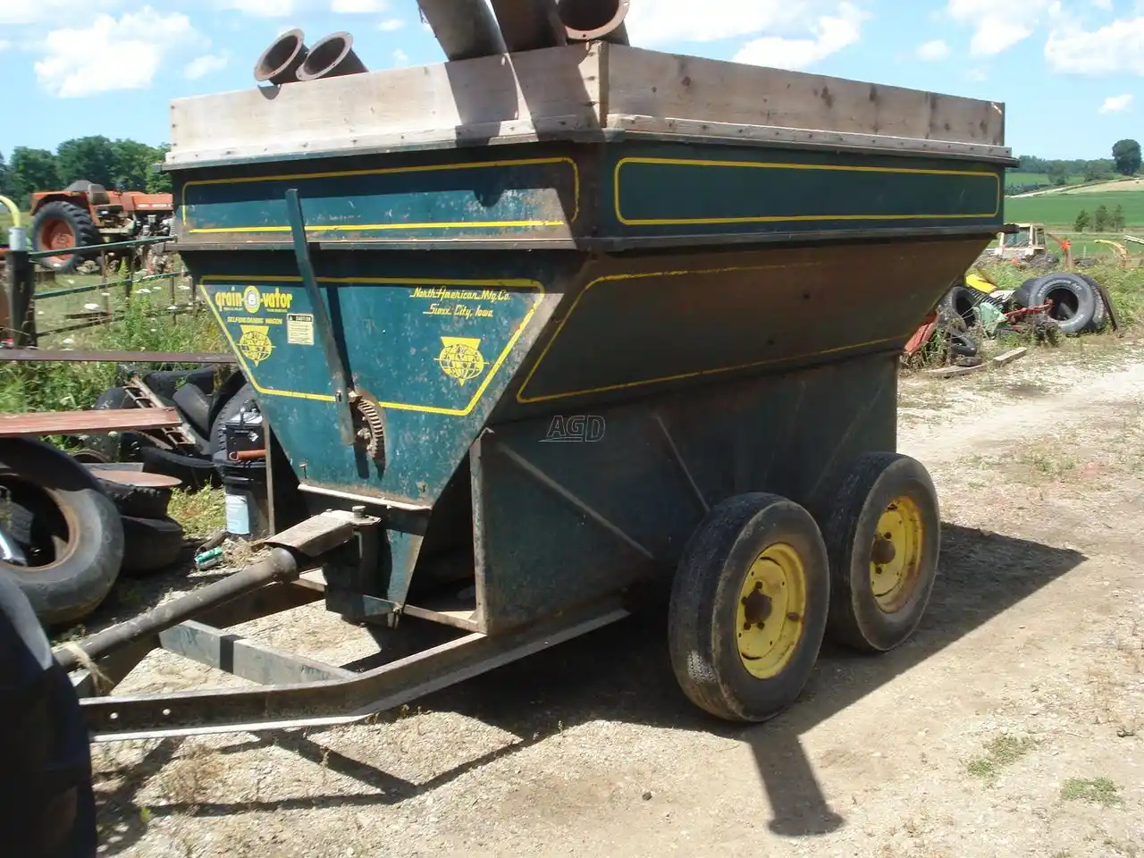 Gallery image 1 for Used Grain O Vator Series 20 Grain Cart