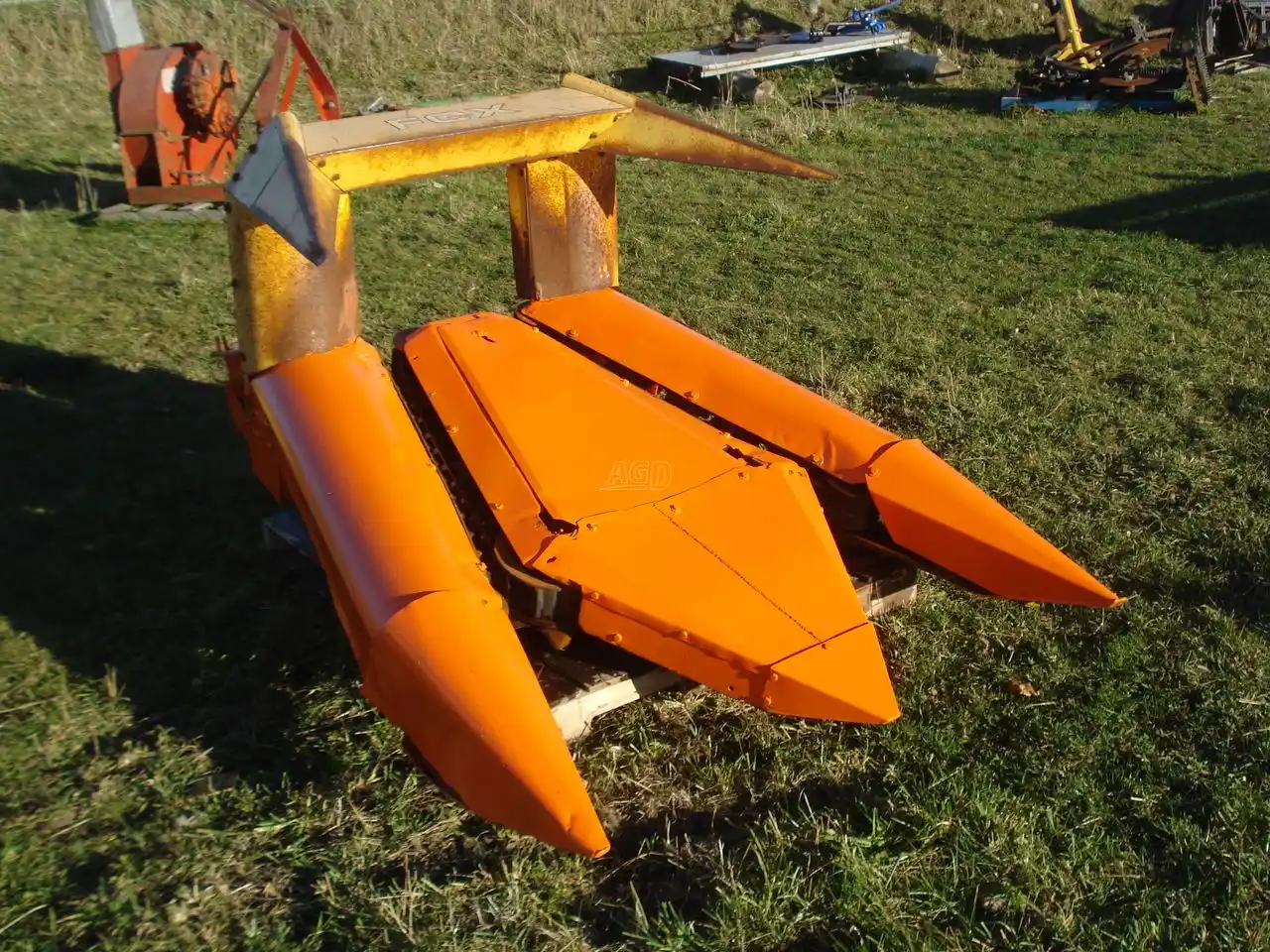 Gallery image 2 for Used Fox 2 Row Header - Row Crop