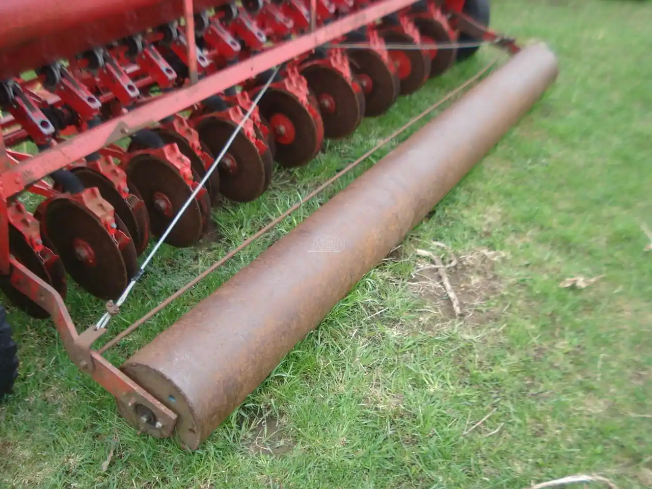 Gallery image 1 for Used Massey Ferguson Roller Attachment Parts New-Used