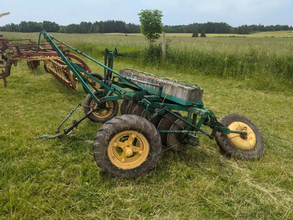 Gallery image 2 for Used Case Antique Disc