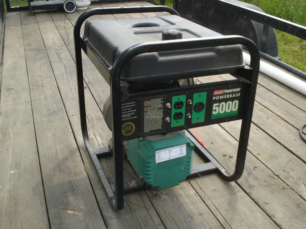 Gallery image 1 for Used Coleman Powermate 5000 Generator