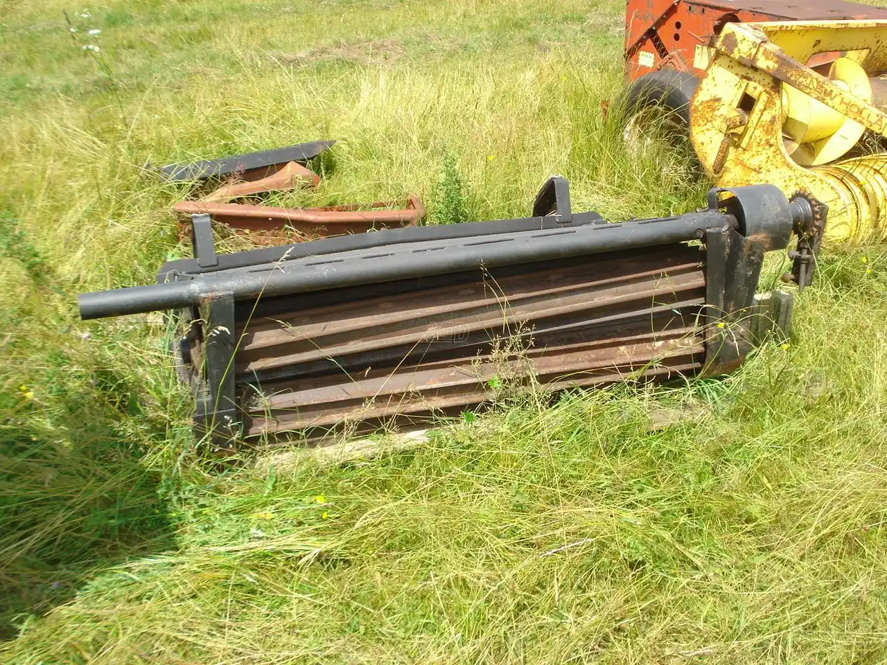 Gallery image 1 for Used MacDon 8714 Hay Conditioner